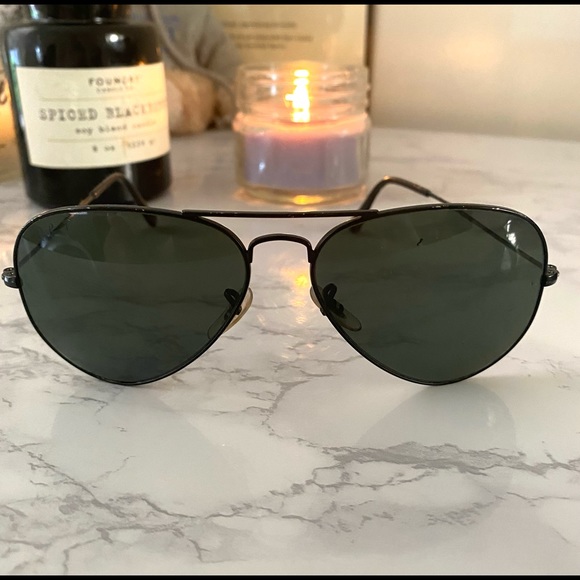 Ray Ban Aviators - Picture 3 of 3